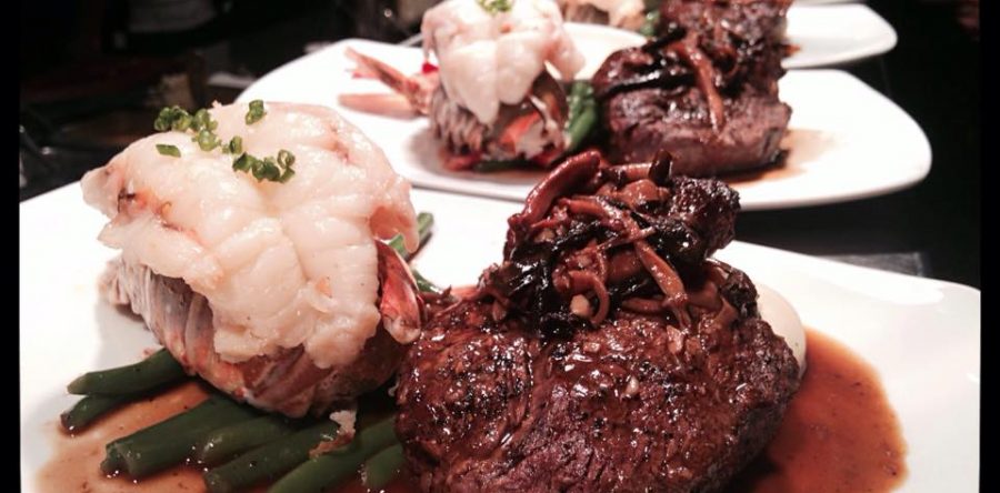 Throwing a Holiday Party? Book These Seattle Caterers Now!